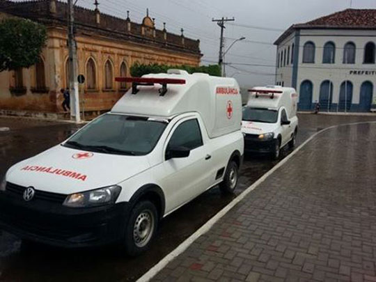 Prefeitura de Livramento de Nossa Senhora adquire duas novas ambulâncias