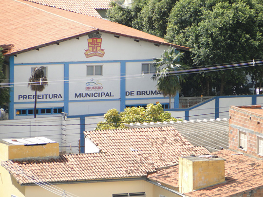 Brumado: Lei estabelece receita e despesa do município para exercício financeiro de 2017