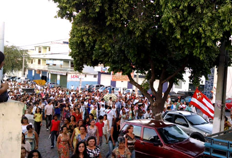 Católicos de Brumado celebram as crianças e Nossa Senhora Aparecida