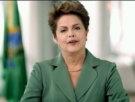 Pronunciamento de Dilma Rousseff causa vaias e buzinaços em diversas capitais do país