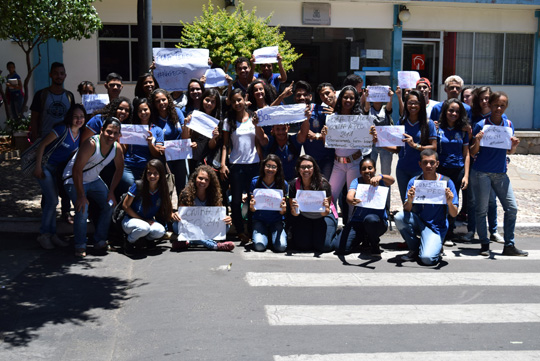 Brumado: Estudantes aderem ao protesto nacional contra Temer e a PEC 241