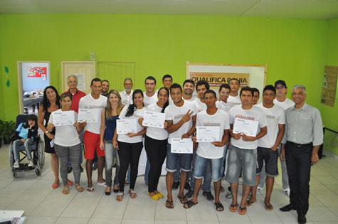 Alunos do Qualifica Bahia de Anagé e Ituaçu são certificados pelo IDSB