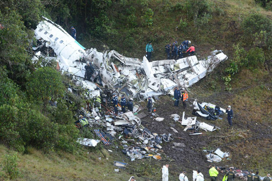 Governo da Bolívia culpa empresa e piloto por acidente da Chapecoense