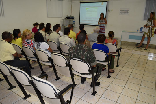 Audiência debate mudanças no cronograma do desfile de 7 de setembro em Brumado