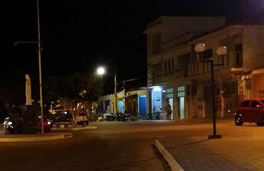 Rio do Antônio: População reclama por conta da falta de iluminação no Distrito de Ibitira