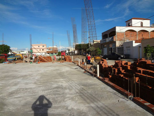 Rio do Antônio: Padre Osvaldino fala sobre a construção da nova igreja em Ibitira