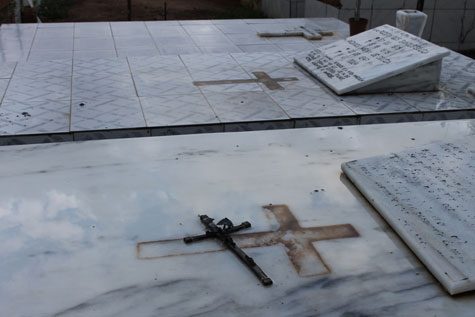 Brumado: Roubo de cruz é registrado no cemitério da Vila Presidente Vargas