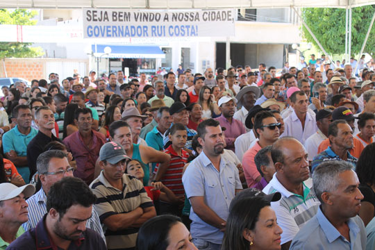 Dor de barriga impede governador de participar de inauguração da BA-148 em Guajeru