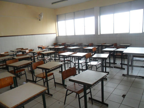 Jequié: Greve de professores municipais deixa 18 mil alunos sem aulas