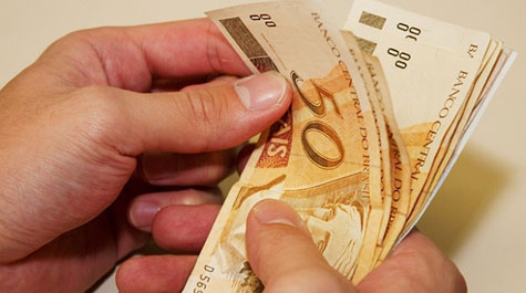 Governo prevê salário mínimo de R$ 788