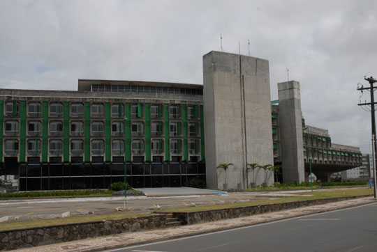 Brumado: Secretaria Estadual de Educação esclarece fim do contrato com a Contrate