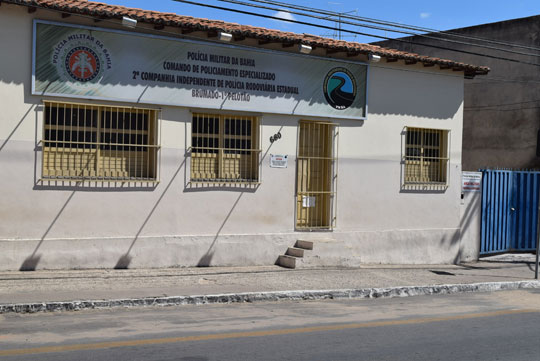 Falha em comunicação provoca corte de energia na sede da Polícia Rodoviária Estadual em Brumado
