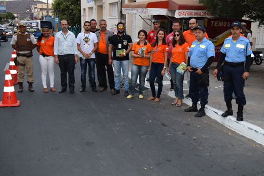 Palestras e blitz marcam a campanha da semana nacional do trânsito em Brumado