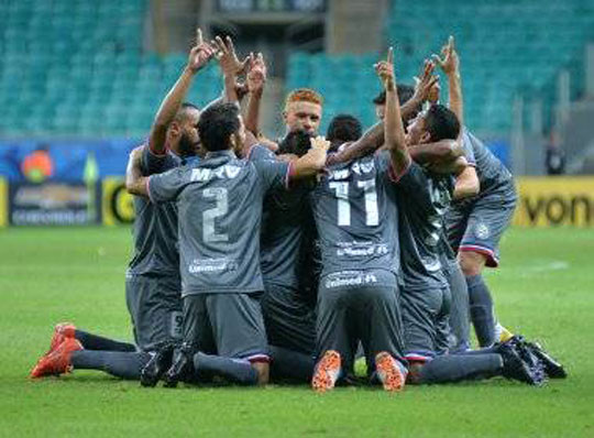 Bahia goleia Boa Esporte na Série B