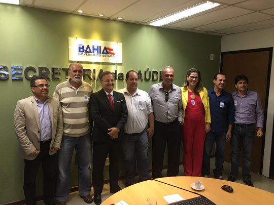 Na Sesab, prefeito Aguiberto defende instalação da Policlínica Regional em Brumado