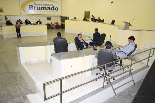 Proposta da prefeitura para permuta de terrenos gera incertezas ao parlamento de Brumado