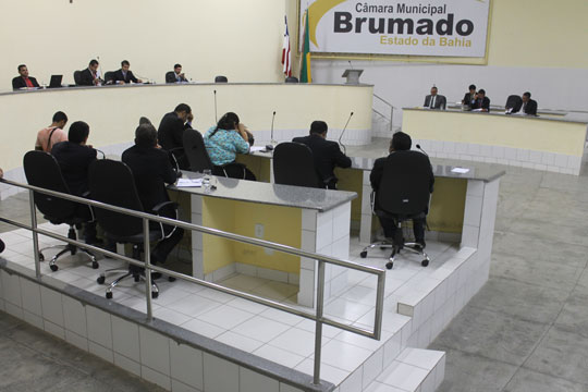 Brumado: Câmara não vota projetos por conta de pane em sistema de transmissão via rádio