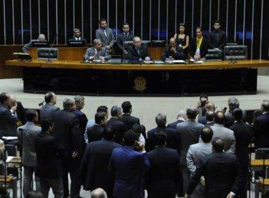 Oposição diz ter 367 deputados favoráveis ao impeachment