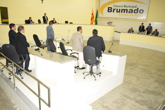 Câmara diz não ao prefeito de Brumado quanto à votação de projetos de urgência urgentíssima