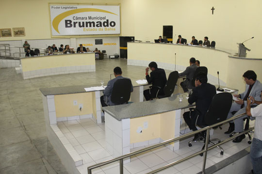 Câmara debate atraso nas obras do presídio em Brumado