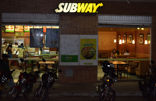 Subway em Brumado funciona em novo horário