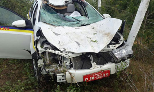 Animal na pista provoca acidente e taxista brumadense morre na BA-262