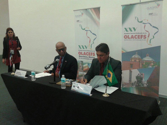 TCE: João Bonfim participa de Assembleia Latino Americana no México