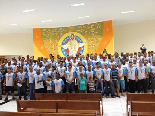 Brumado: Movimento Terço dos Homens acontece na Paróquia Bom Jesus todas as segundas