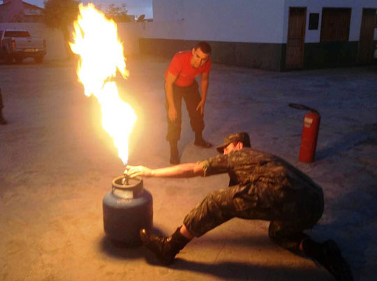Tiro de Guerra de Brumado promove instrução de combate a incêndio