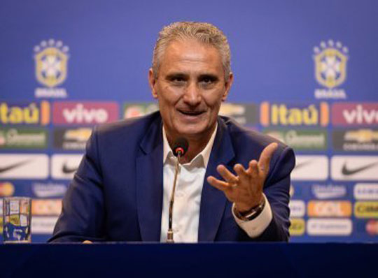 Tite anuncia convocados do Brasil para jogos contra Argentina e Peru