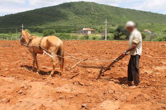 Guanambi: MPF investiga advogados que são acusados de extorquir trabalhadores rurais