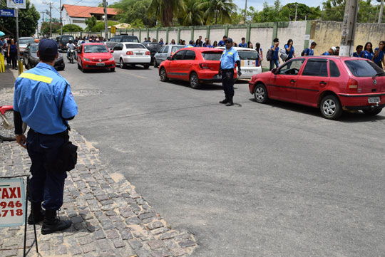 Volta às aulas altera o fluxo no trânsito de Brumado