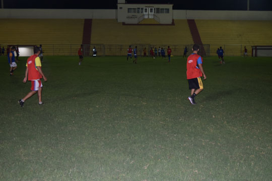 Técnico Bua está otimista com o grupo de Brumado no Intermunicipal de Futebol