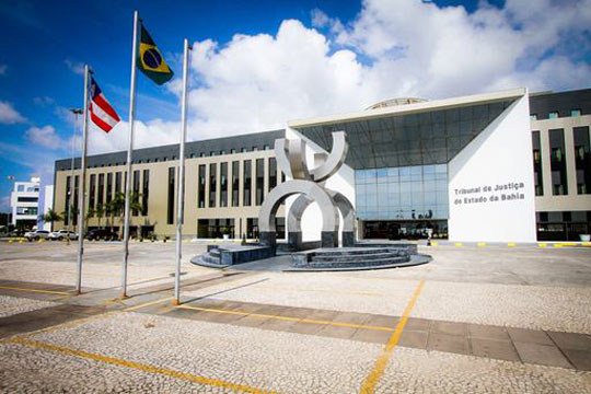 Luciano Ribeiro convoca poderes para mudar realidade do judiciário baiano