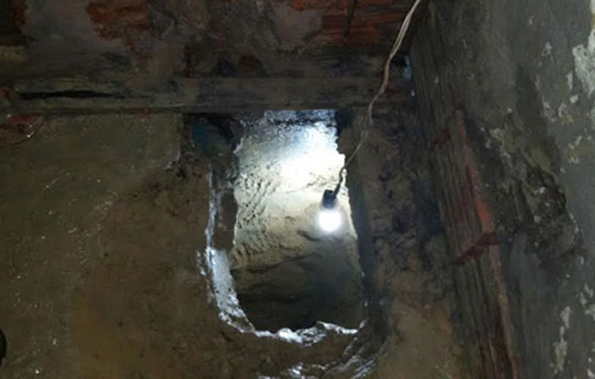 Agentes descobrem túnel e evitam fuga em massa no Presídio Nilton Gonçalves em Vitória da Conquista