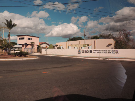 Uesb informa sobre confirmação de inscrições do Vestibular 2015