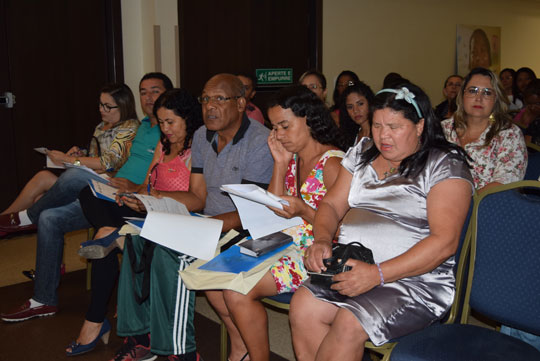 Urandi: Topa beneficia estudantes do município