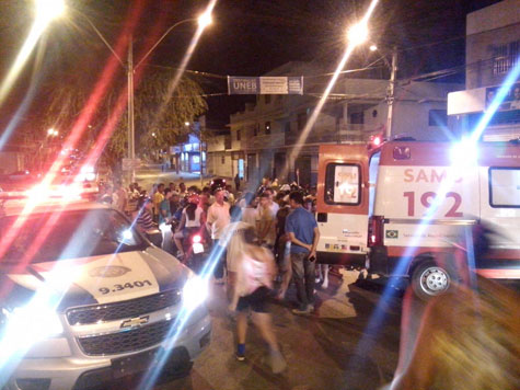Brumado: Mulher tem perna fraturada em acidente na Avenida Centenário