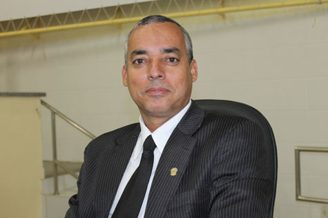 Santinho desiste de concorrer à presidência da Câmara de Brumado