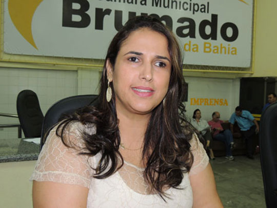 Eleições 2016: Cresce a possibilidade da vereadora Liu Vasconcelos disputar a reeleição em Brumado