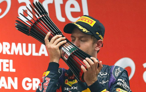 Vettel ganha o GP  da Índia e torna-se tetracampeão da F-1