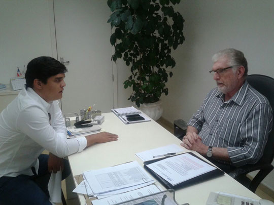 Vitor Bonfim e Aguiberto afirmam que esgotamento sanitário e 2ª etapa de Cristalândia são prioridades de Rui Costa