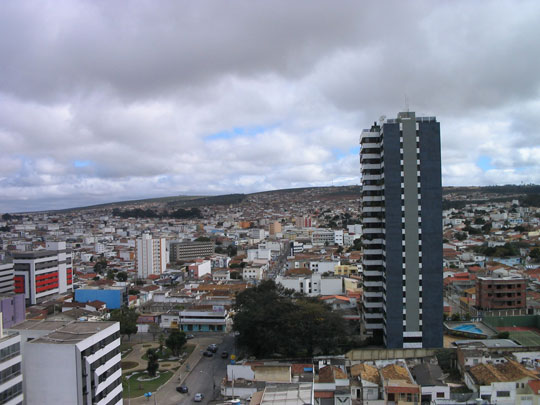 Vitória da Conquista: Homem é morto ao pedir R$ 5 e furtar R$ 50 de bolso de suspeito