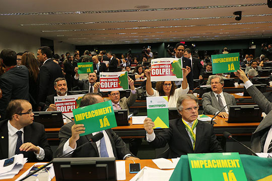 Impeachment: Deputados que faltarem a votação podem perder o mandato por quebra de decoro